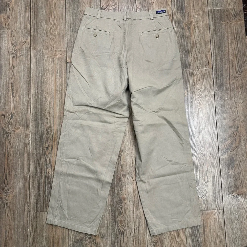 Patagonia Vintage Mens Khaki Pleated Chino Pants 34x30 Cotton Twill 1990 Tan